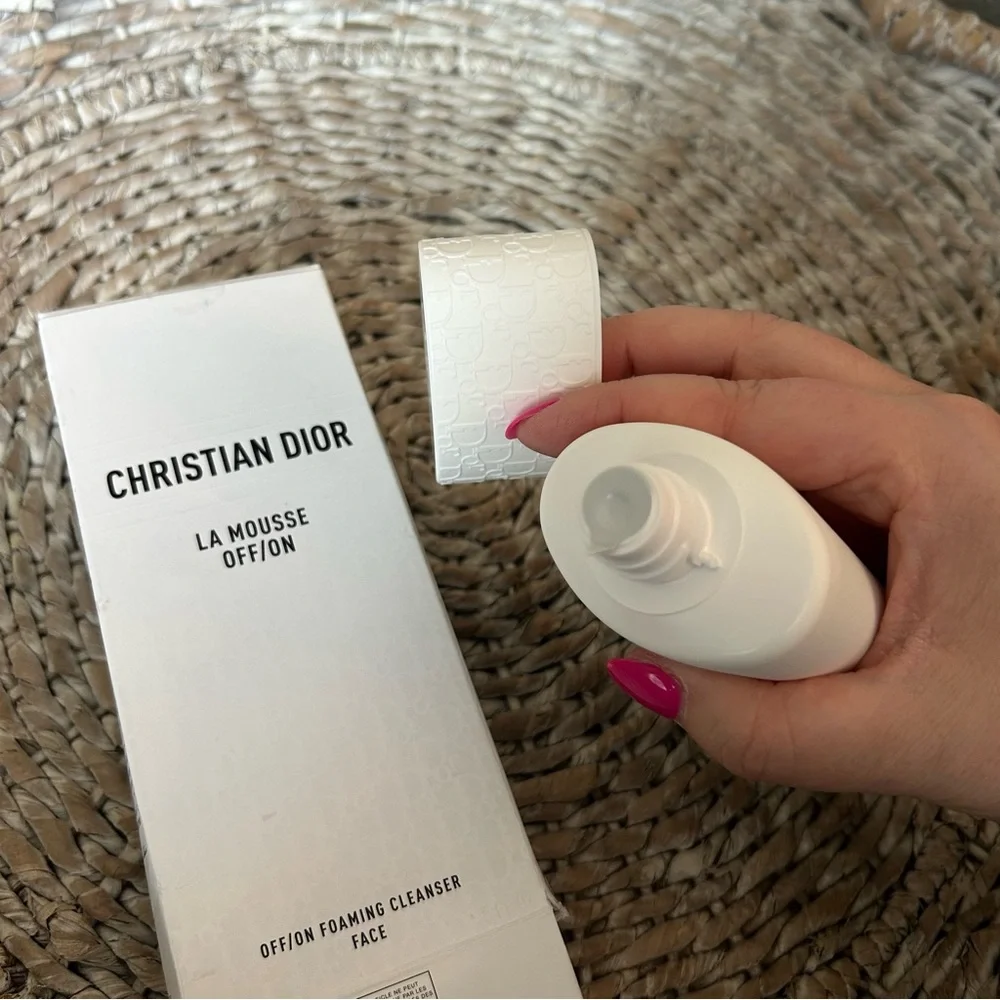 New Christian Dior La Mousse OFF/ON Foaming Face Cleanser - Picture 3 of 3